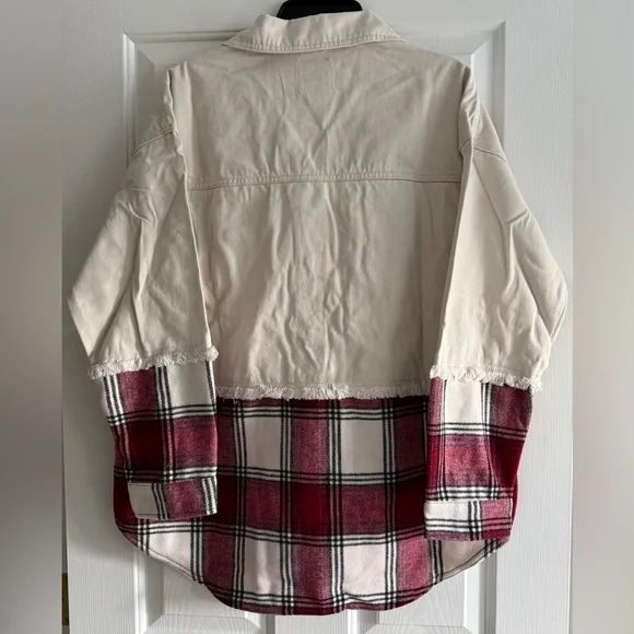 SO Oversized Mixed Media Denim & Flannel Shacket Red & Cream Size S M L XL NWT - Picture 3 of 4